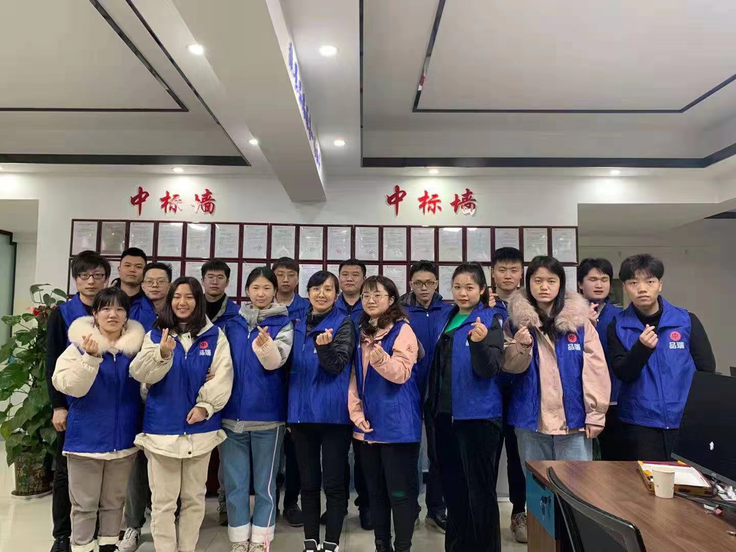 &#20048;&#40060;&#25163;&#26426;&#30331;&#24405;&#20837;&#21475;&#45;&#20048;&#40060;&#65288;&#20013;&#22269;&#65289;